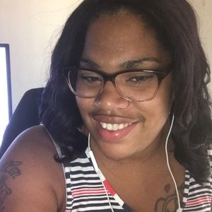 Meet your Posher, Veronica